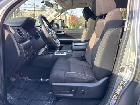 Used 2014 Toyota Tundra SR5 image 4