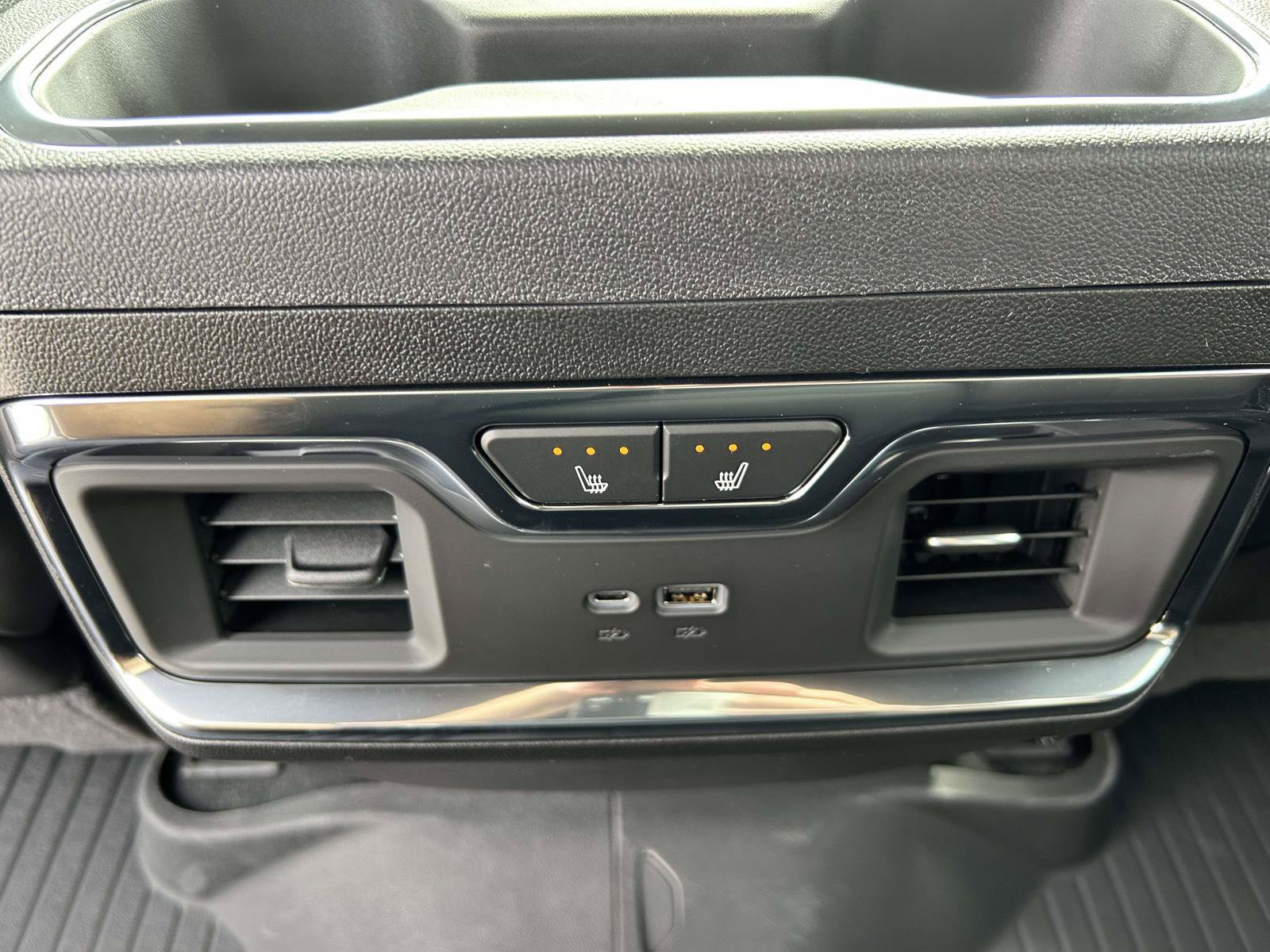 New 2026 Chevrolet Silverado 2500 High Country w/ High Country Premium Package AWD/4WD image 19