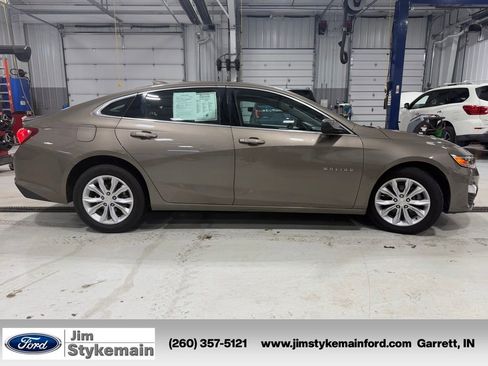 Used 2020 Chevrolet Malibu LT image 15