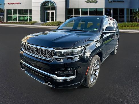 New 2024 Jeep Grand Wagoneer Series III w/ Rear Seat Video Group 1 image 4