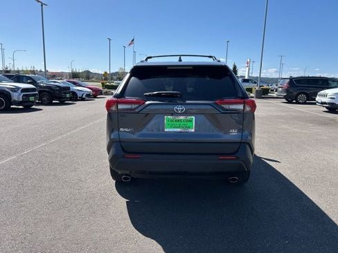 Used 2025 Toyota RAV4 XLE Premium w/ Weather Package AWD/4WD image 7
