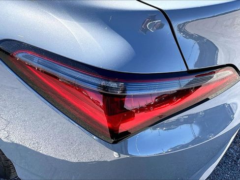 New 2026 Acura Integra FWD image 38