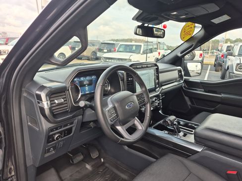 Certified 2023 Ford F150 XLT w/ Equipment Group 302A High image 17