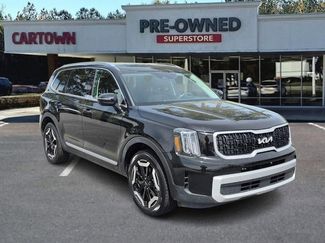 Used 2025 Kia Telluride EX w/ EX Captain's Chair Package video 1