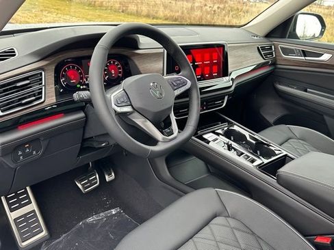 New 2026 Volkswagen Atlas SEL Premium R-Line AWD/4WD image 31