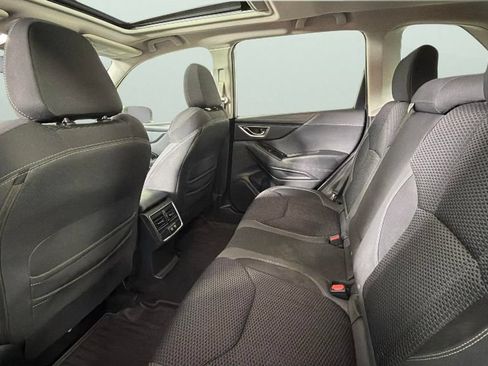 Used 2020 Subaru Forester Premium AWD/4WD image 29