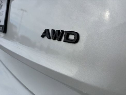 New 2026 Nissan Rogue SV AWD/4WD image 10
