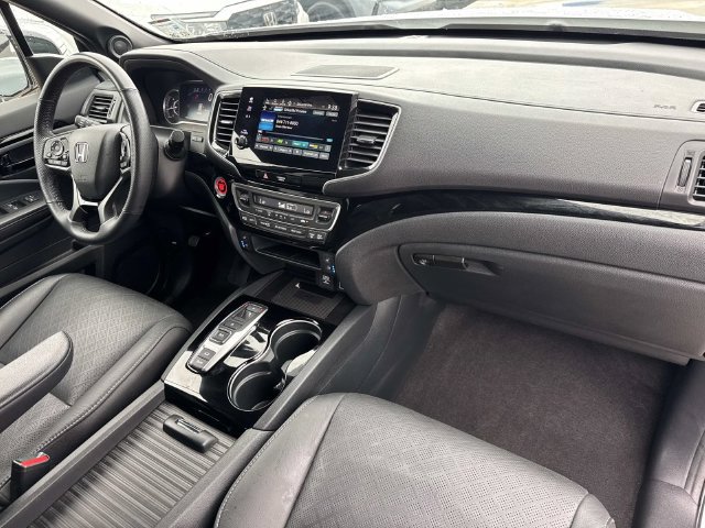 Certified 2023 Honda Passport Elite image 13
