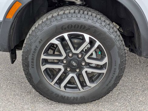 Certified 2025 Ford Ranger Lariat w/ Advanced Towing Package image 14