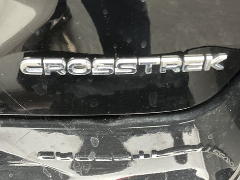 Used 2024 Subaru Crosstrek 2.5i Limited w/ Crosstrek Mirror Package AWD/4WD image 7