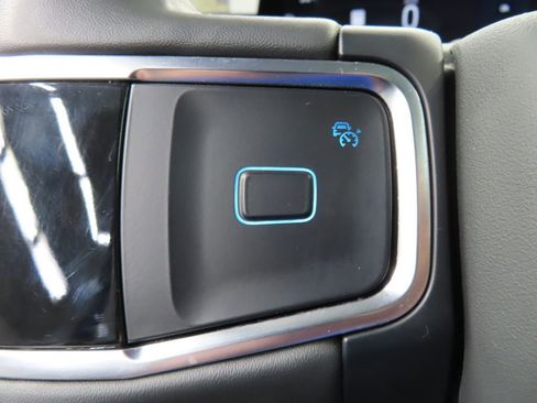 Used 2025 Ford Expedition Active image 63