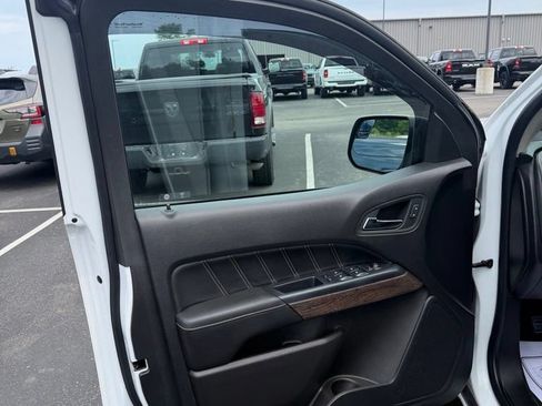 Used 2021 GMC Canyon Denali AWD/4WD image 10