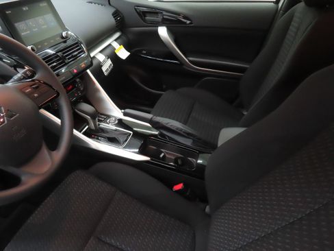 New 2026 Mitsubishi Eclipse Cross LE AWD/4WD image 20