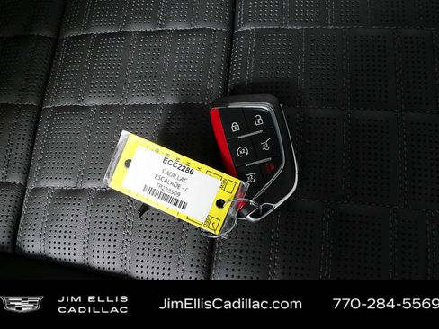 Used 2026 Cadillac Escalade V w/ LPO, Floor Liner Package image 28