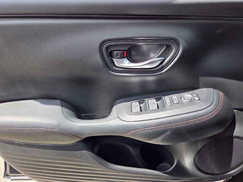 Certified 2024 Honda HR-V Sport image 32