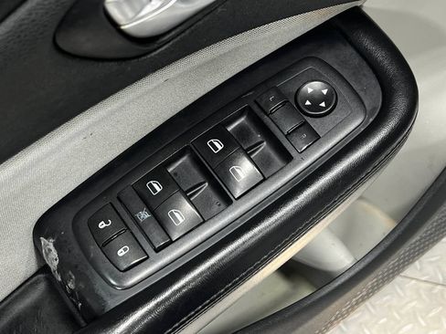 Used 2015 Dodge Dart SXT FWD image 15