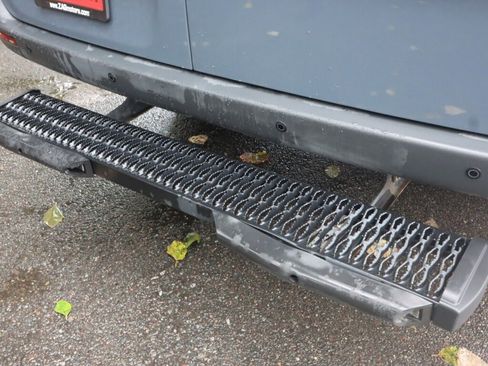 Used 2019 Mercedes-Benz Sprinter 144 image 22