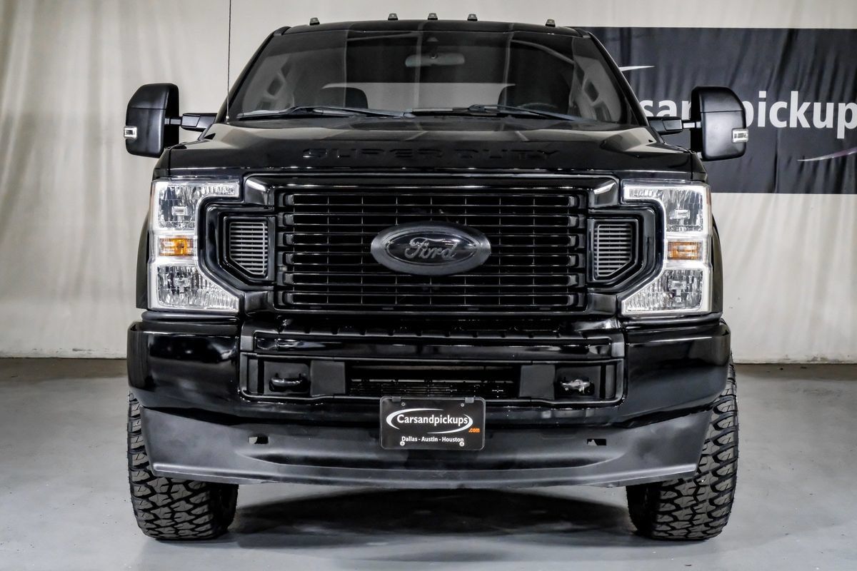 Used 2020 Ford F350 XL w/ STX Appearance Package AWD/4WD image 3