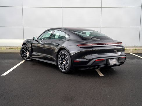 Certified 2025 Porsche Taycan image 3