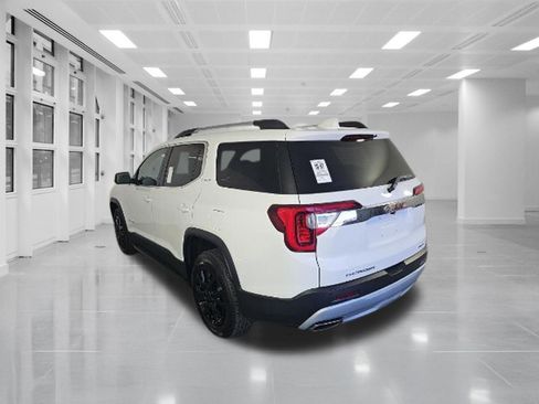 Used 2020 GMC Acadia SLT w/ LPO, Floor Liner Package AWD/4WD image 5