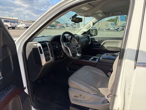 Used 2017 GMC Sierra 1500 SLT w/ Suspension Package, Off-Road image 14