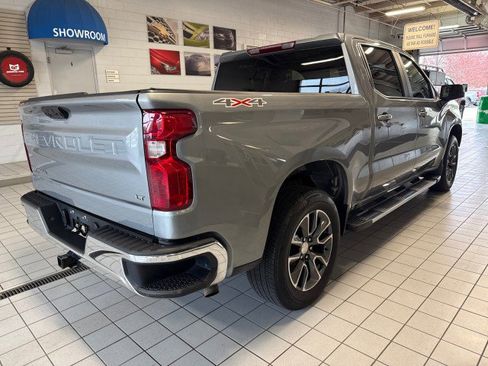 Used 2023 Chevrolet Silverado 1500 LT image 3