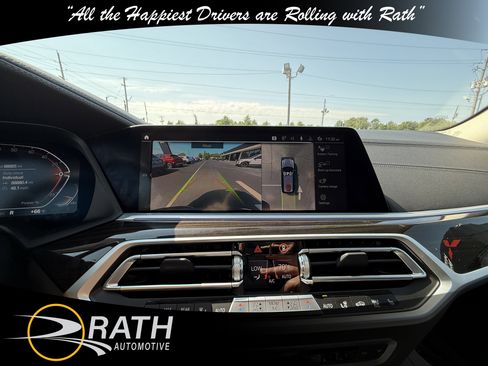 Used 2021 BMW X7 xDrive40i w/ Cold Weather Package image 15