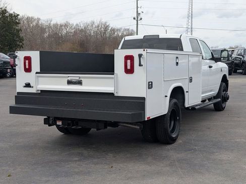 New 2026 RAM 3500 Tradesman image 7