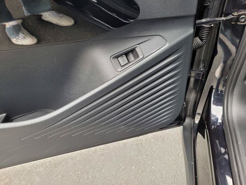 Used 2023 Volkswagen ID.4 S RWD image 24