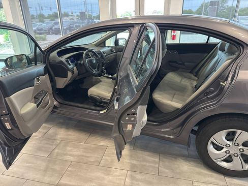Used 2014 Honda Civic LX image 10