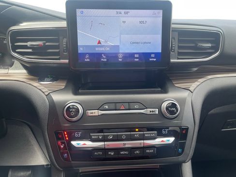 Used 2020 Ford Explorer Limited AWD/4WD image 13