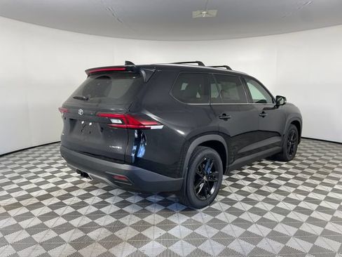 New 2026 Toyota Grand Highlander AWD image 13