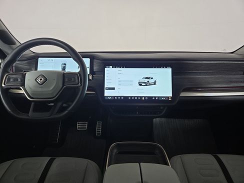 Used 2022 Rivian R1T Adventure image 25