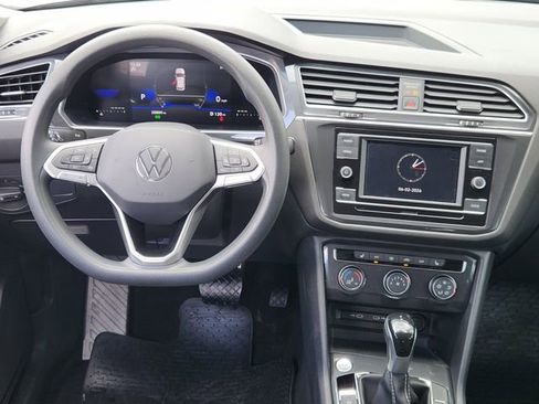 Used 2023 Volkswagen Tiguan S FWD image 21