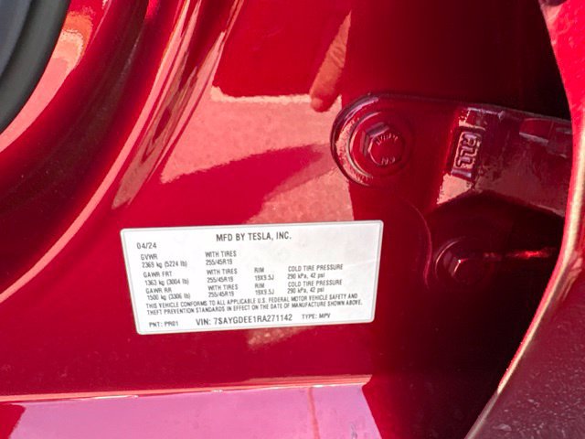 Used 2024 Tesla Model Y Long Range AWD/4WD image 12