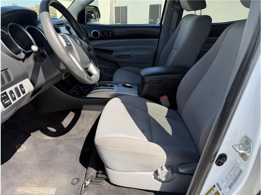 Used 2012 Toyota Tacoma 4x4 Double Cab image 12