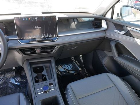 New 2026 Volkswagen Tiguan SE AWD/4WD image 10