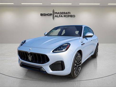 New 2025 Maserati Grecale Modena image 3