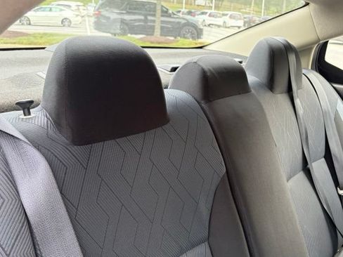 Used 2023 Nissan Versa SV FWD image 29