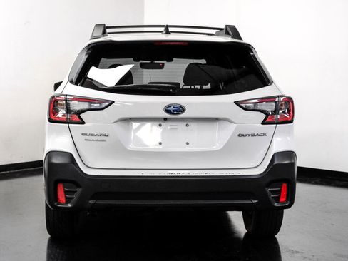 Used 2020 Subaru Outback Premium image 10