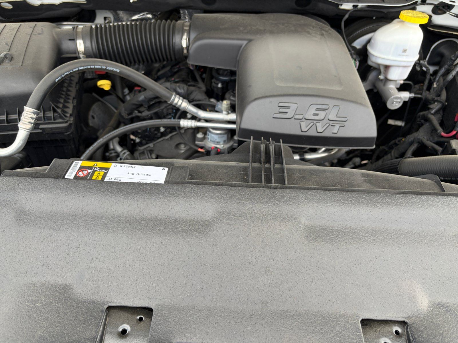 Used 2024 RAM 1500 Warlock AWD/4WD image 33