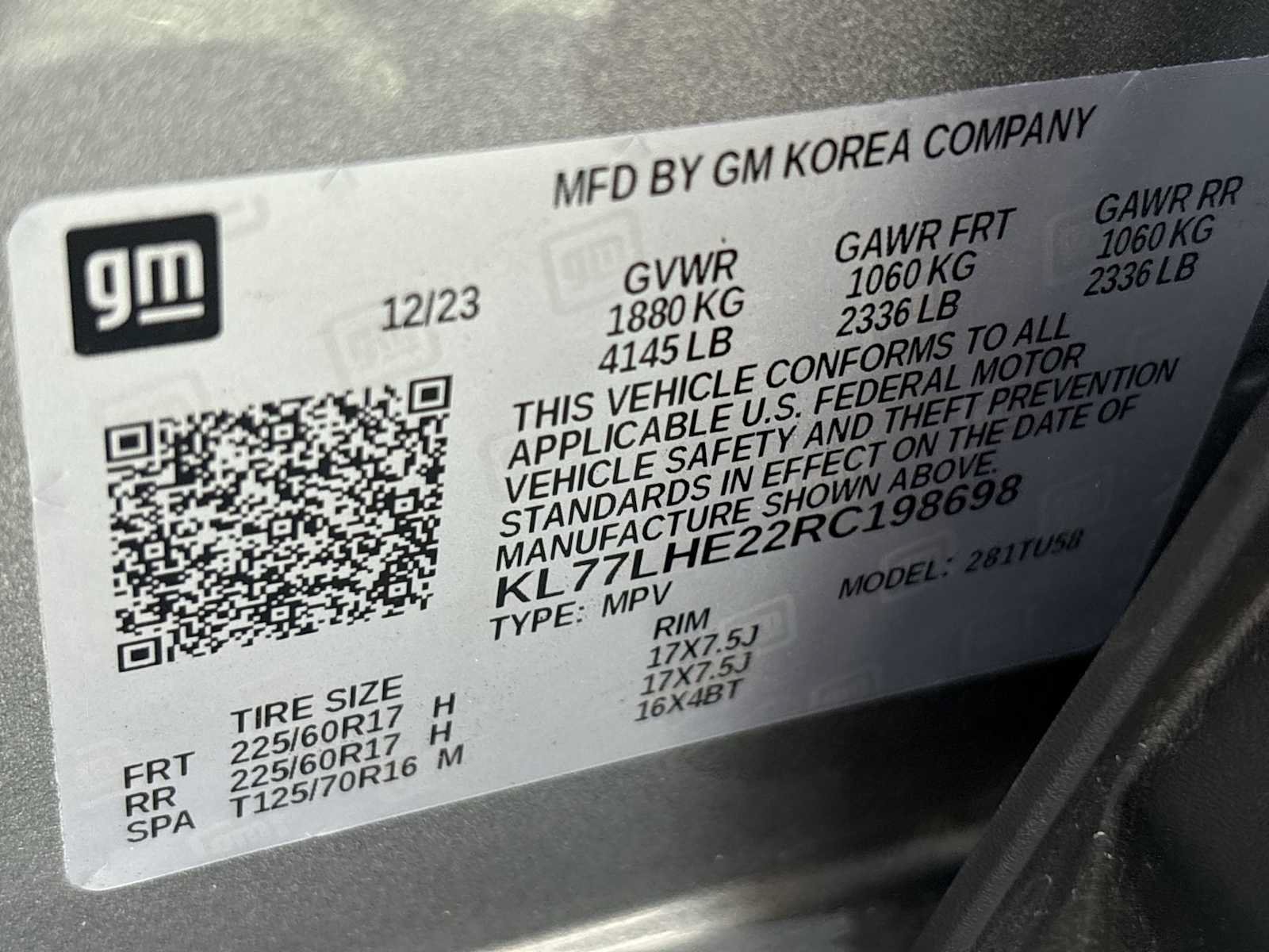 Used 2024 Chevrolet Trax LT w/ Driver Confidence Package FWD image 32