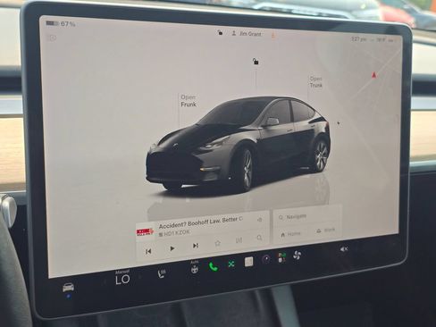 Used 2023 Tesla Model Y Long Range AWD/4WD image 26