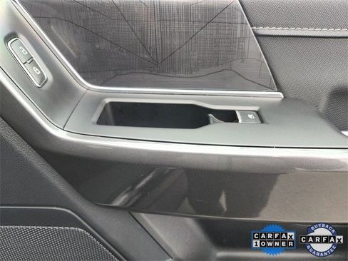 Certified 2022 Ford F150 XLT w/ Equipment Group 302A High image 33