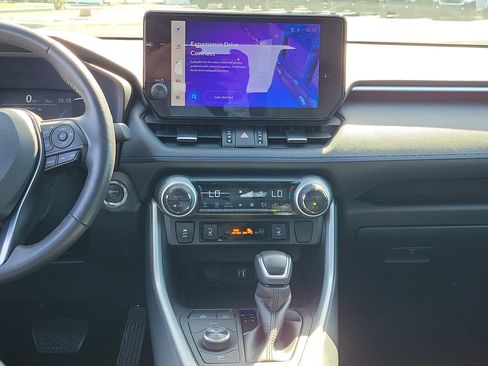Used 2023 Toyota RAV4 XSE w/ XSE Grade Weather Package AWD/4WD image 18