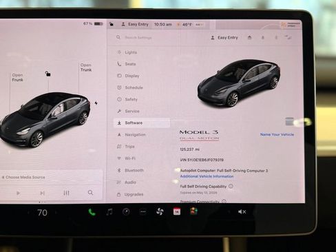 Used 2018 Tesla Model 3 Performance image 27