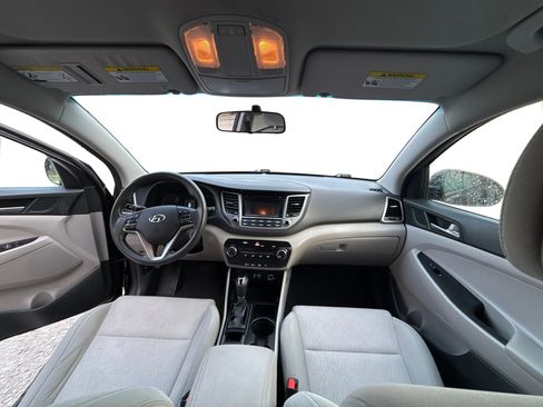 Used 2018 Hyundai Tucson SE w/ Cargo Package FWD image 21