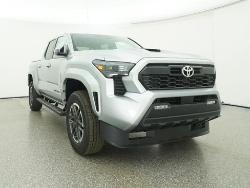 New 2025 Toyota Tacoma TRD Sport RWD image 32