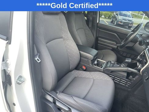 Certified 2024 Toyota Tacoma SR5 AWD/4WD image 41