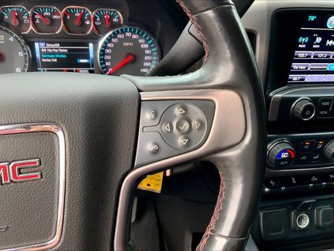 Used 2017 GMC Sierra 1500 SLT AWD/4WD image 24